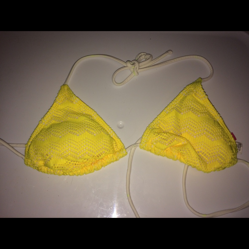 Bikini top